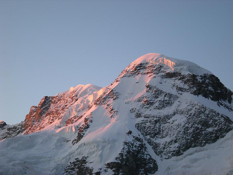 20080829_monterosa 008.jpg - Ein erster Blick auf unseren ersten 4000er - das Breithorn